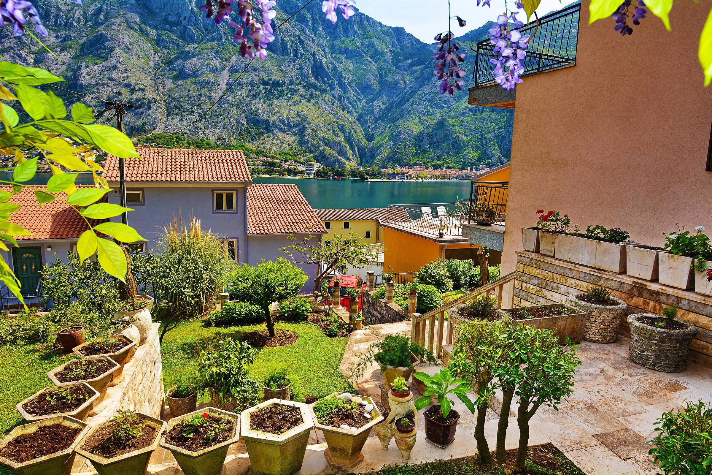 Apartments Andrija Kotor Bagian luar foto