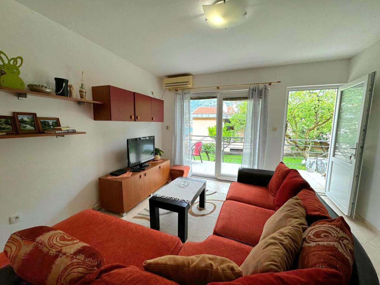 Apartments Andrija Kotor Bagian luar foto